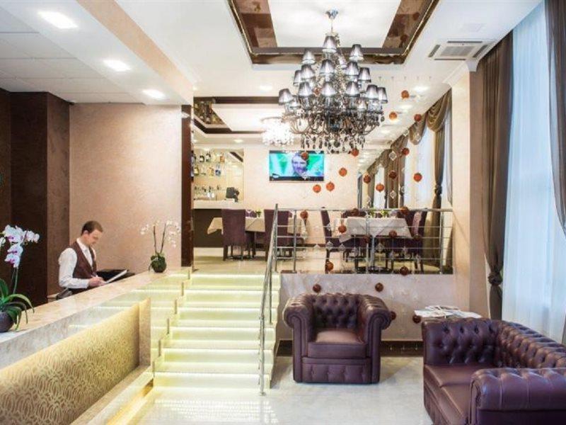 Bonapart Hotel By Uhm Kyiv Exterior foto