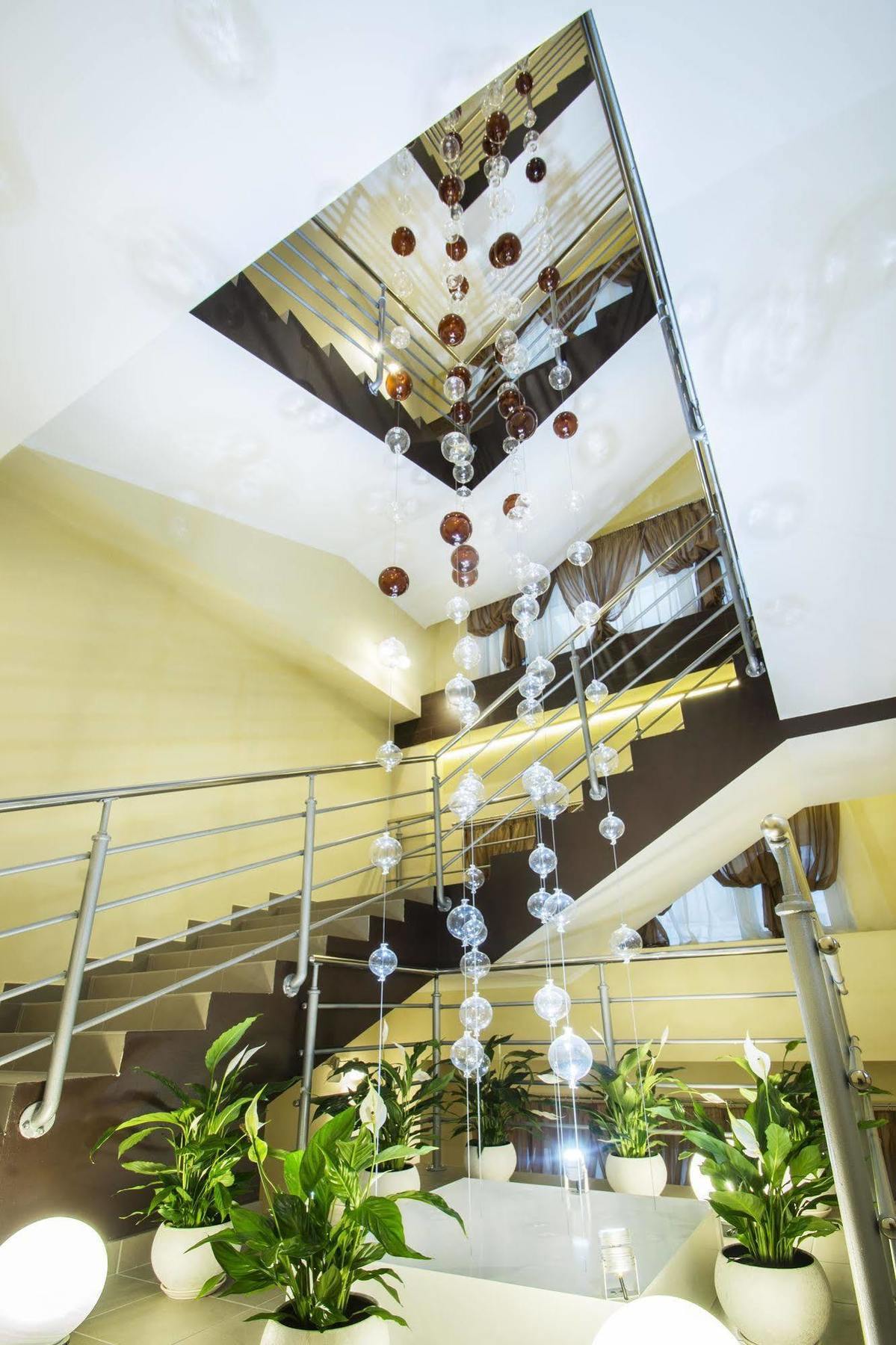 Bonapart Hotel By Uhm Kyiv Exterior foto