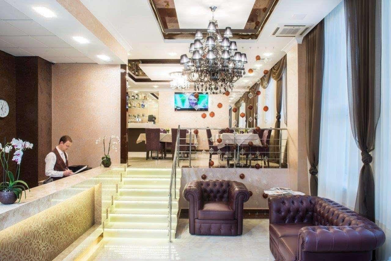 Bonapart Hotel By Uhm Kyiv Exterior foto